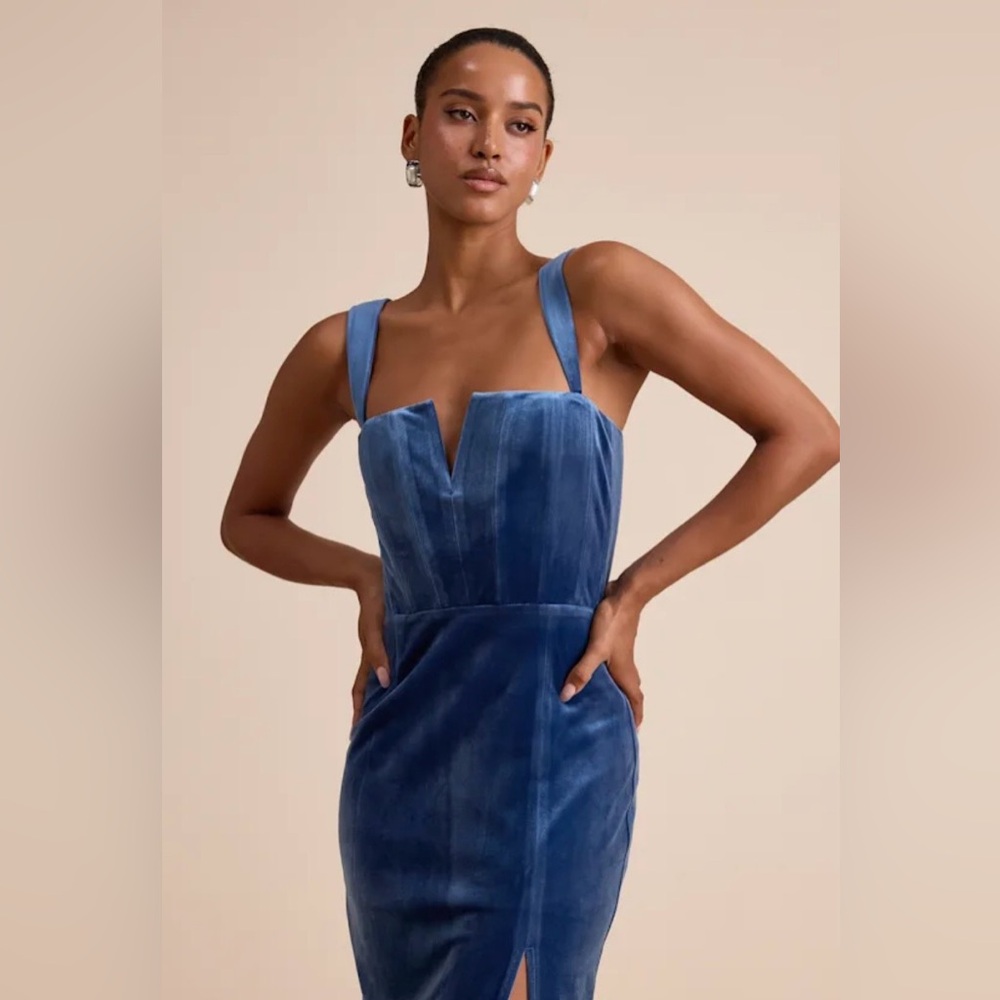 Lulu's NWT Pristine Luxury Blue Velvet Bustier Maxi Dress - Picture 5 of 13